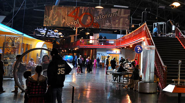 Exploratorium, San Francisco, CA top 7 kid- friendly museums in the U.S.