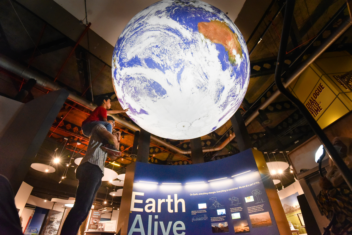 Kid-Friendly Museums to Visit in Singapore for International STEM Day Singapore Science Centre at Jurong Earth Alive exhibit